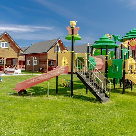 Domki Morena - Rodzinne Domki Blisko Plazy Karwia Exterior photo