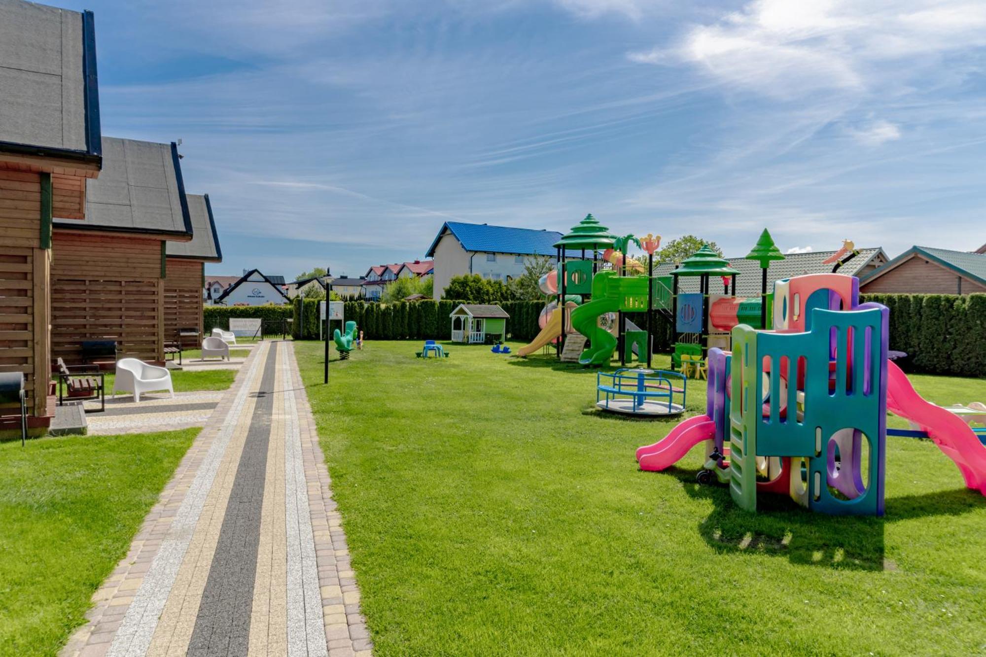 Domki Morena - Rodzinne Domki Blisko Plazy Karwia Exterior photo